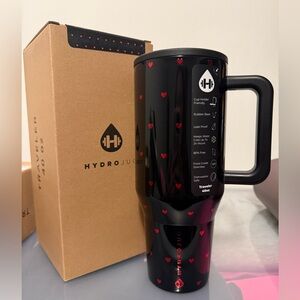HydroJug 40oz Traveler - Queen of Hearts